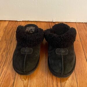 UGG Australia Coquette Black Shearling Slippers Size 8